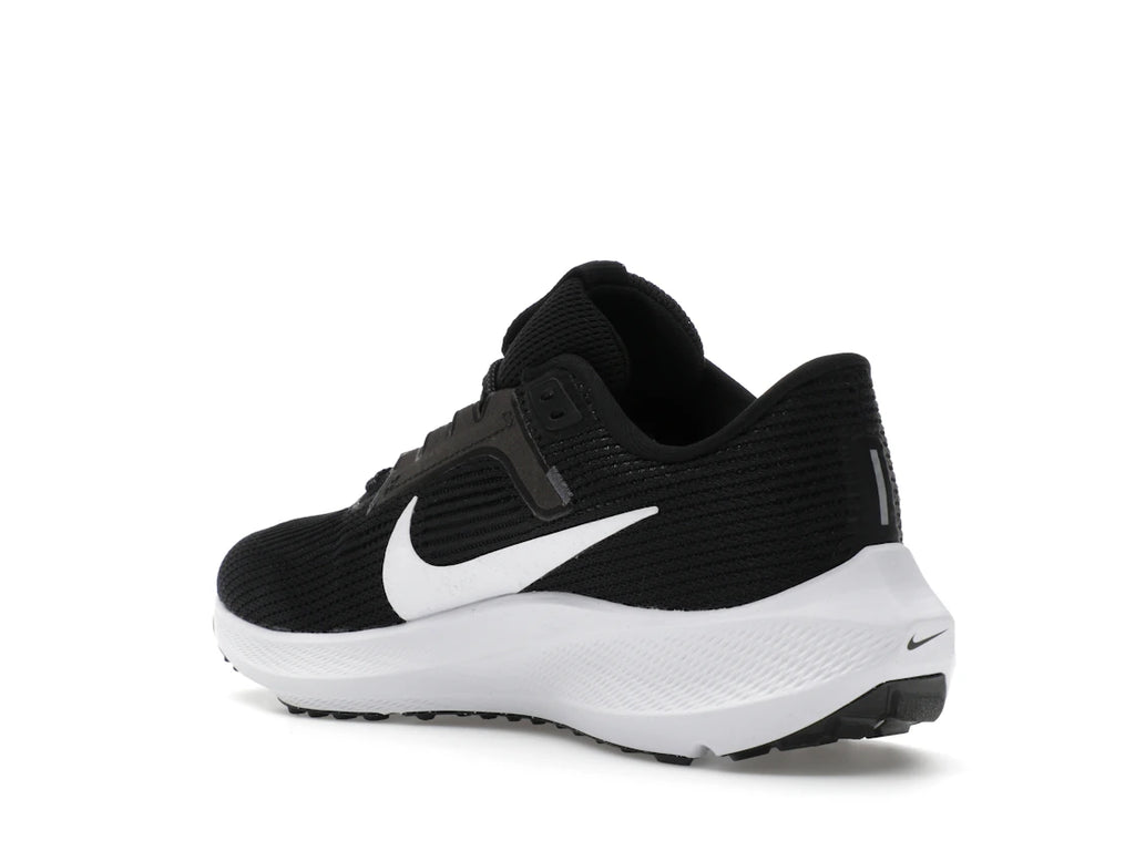 Nike Air Zoom Pegasus 40 Black White