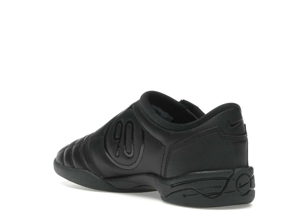 Nike Total 90 3 Triple Black (W)