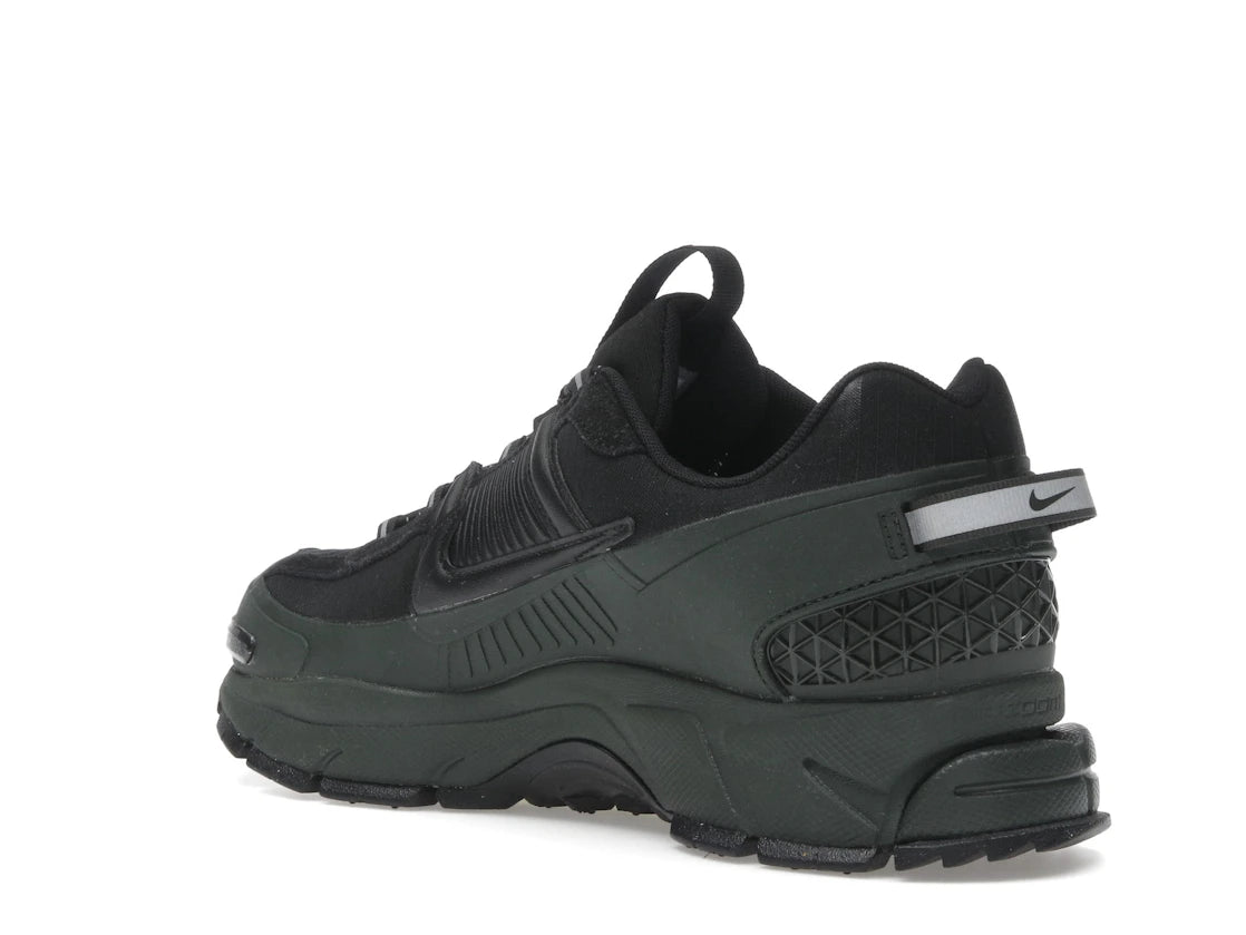 tenisky a boty Nike Zoom Vomero 5 Roam Sequoia Black FV2295-300 ADONIO