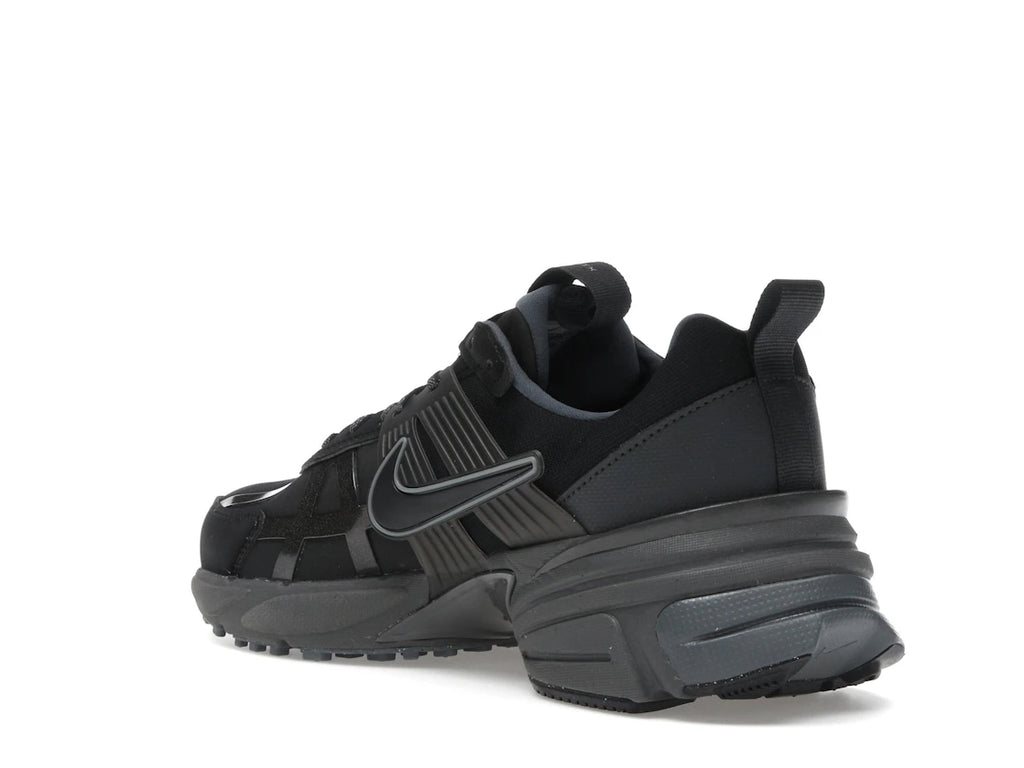 tenisky a boty Nike V2K Run Gore-Tex Black Iron Grey FZ2622-001 ADONIO