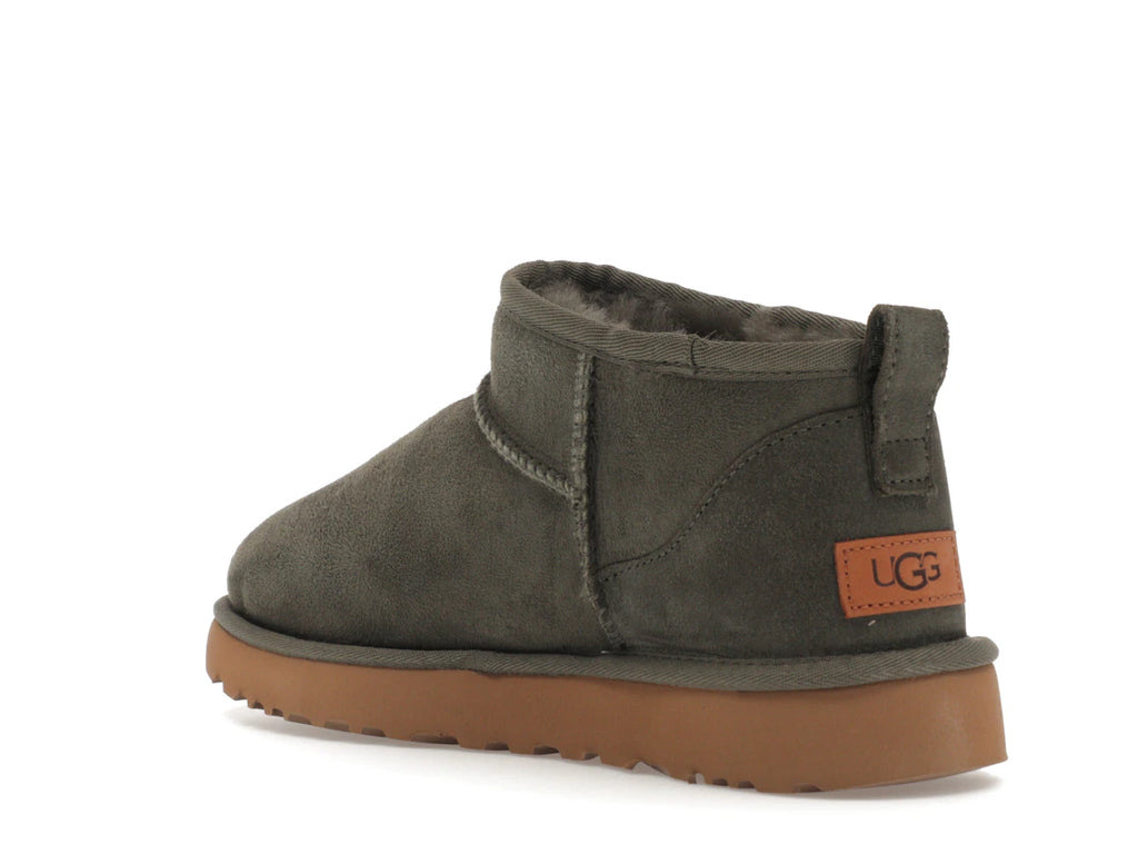 tenisky a boty UGG Classic Ultra Mini Boot Forest Night (W) 1116109-FRSN ADONIO
