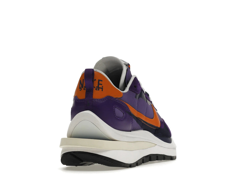 tenisky a boty Nike Vaporwaffle sacai Dark Iris DD1875-500 ADONIO