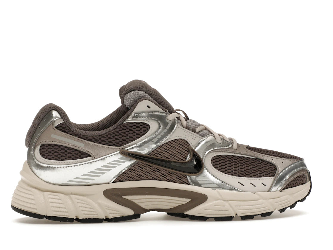 Nike V5 RNR Cave Stone Black