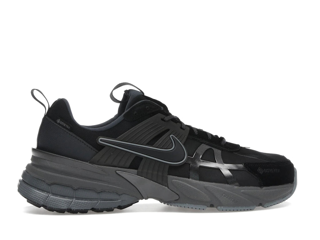 tenisky a boty Nike V2K Run Gore-Tex Black Iron Grey FZ2622-001 ADONIO