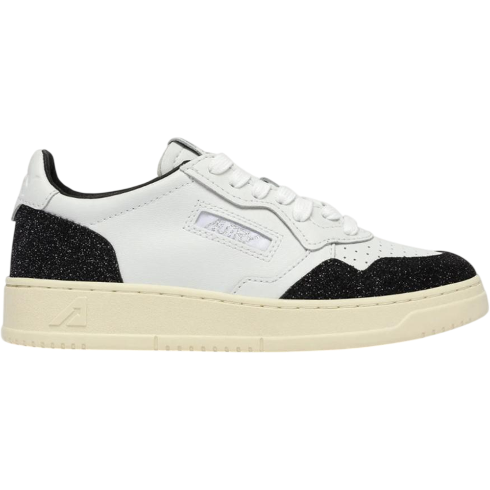 Autry Medalist Low Leather White / Stars Off Black (W)